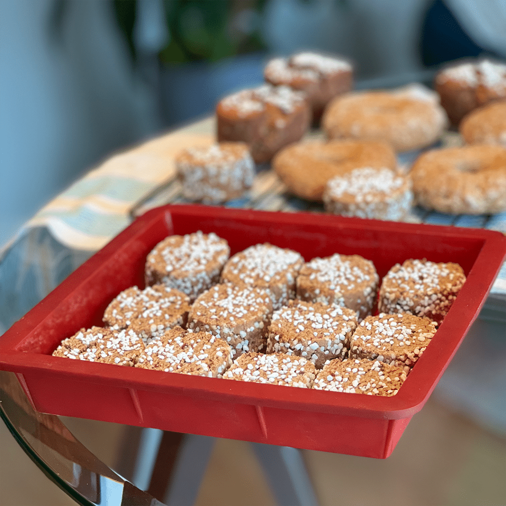 Gluten-Free Mochi Cinnamon Buns